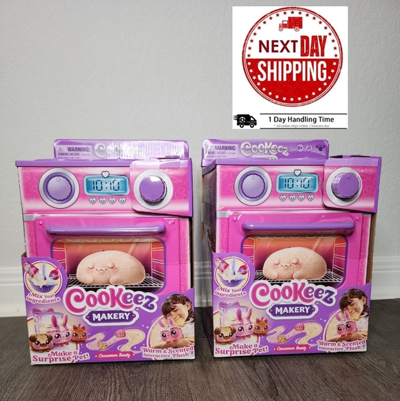 2 Two Cookeez Makery Cinnamon Treatz Oven. Scented, Interactive Plush Friend. - Picture 1 of 3